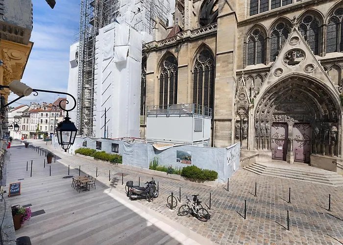 Vue Cathedrale Hyper Centre * Meaux